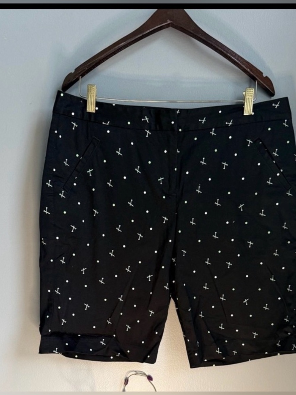 Printed golf shorts from Izod
